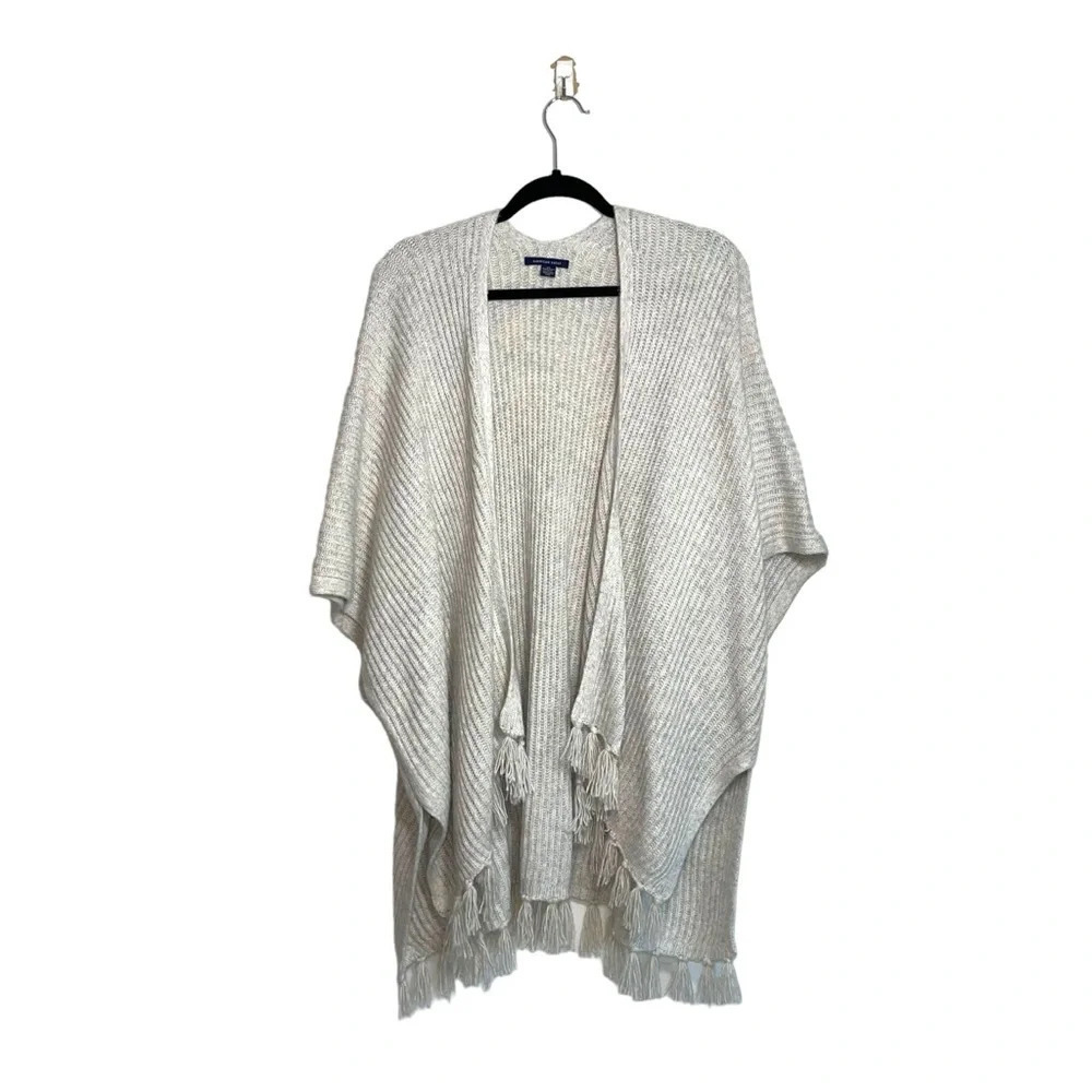 American Eagle Light Gray Fringe Tassel Hem Knit Poncho Sweater One Size Women’s
